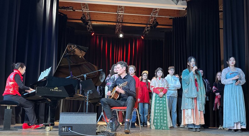 Chinesisches Frühlingsfest 2025 Chinesisches Frühlingsfest 2025