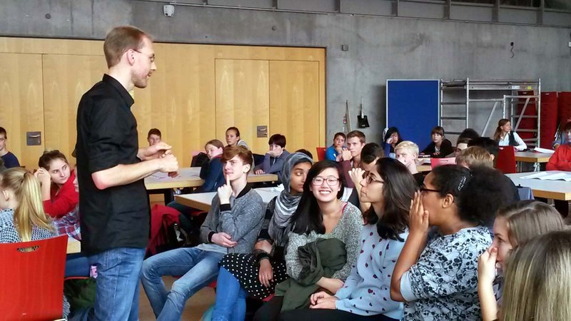 Späterer Schulbeginn für eine biologische Bildungsgerechtigkeit! Späterer Schulbeginn für eine biologische Bildungsgerechtigkeit!