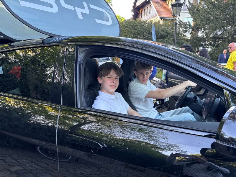 Auto