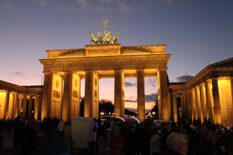 Der 10. Jahrgang in Berlin! Der 10. Jahrgang in Berlin!